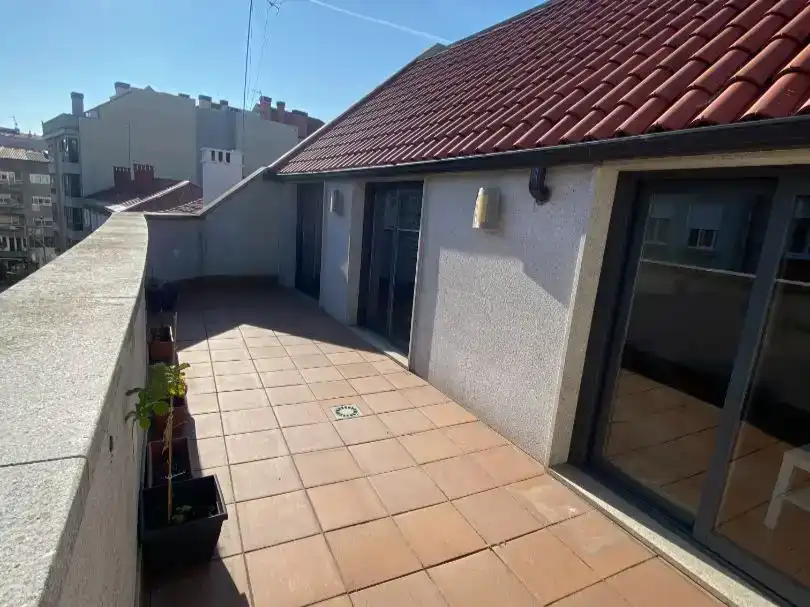 Piso de 80 m² en Vigo