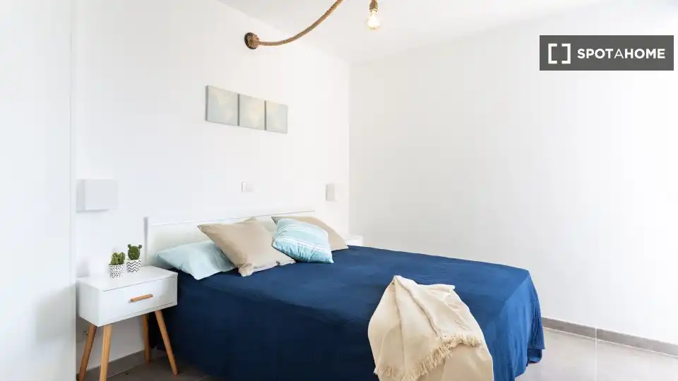 Habitación 60 m², Candelaria