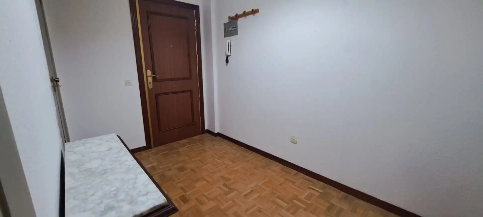 Habitación 105 m², Ávila