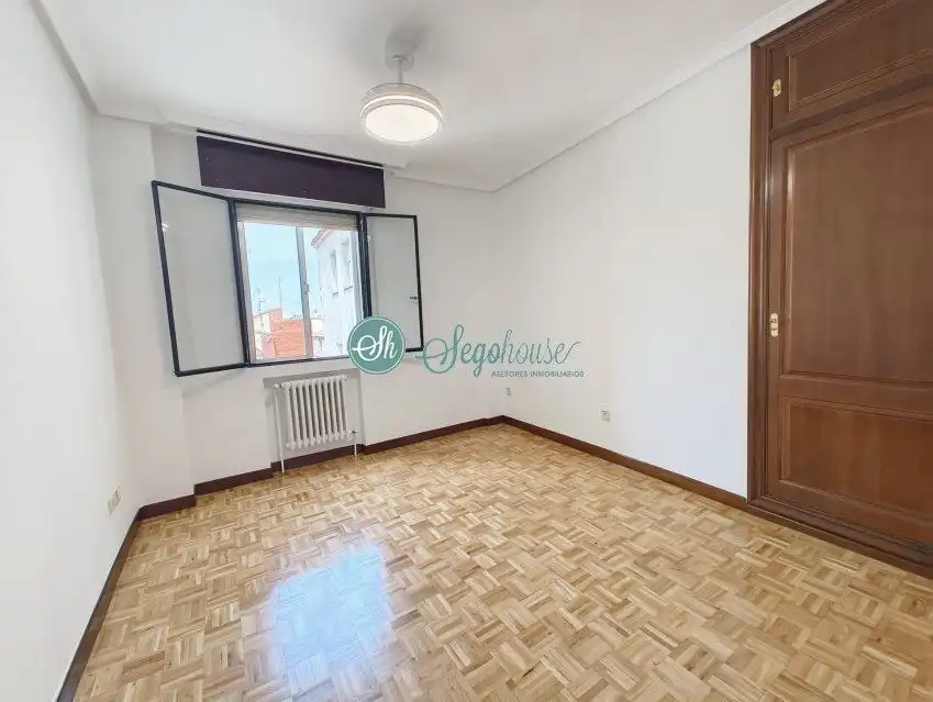 Piso de 148 m² en Segovia