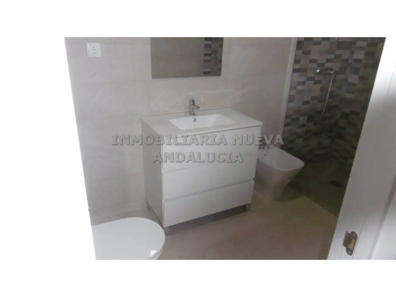 Piso de 90 m² en Almería