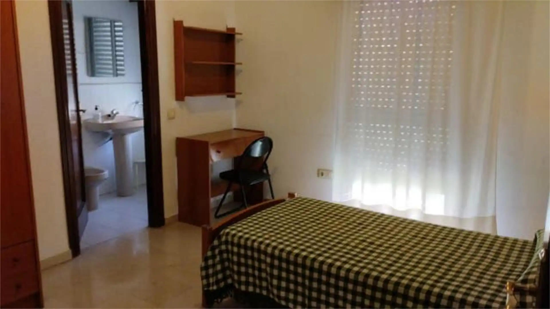 Piso de 100 m² en Jaén