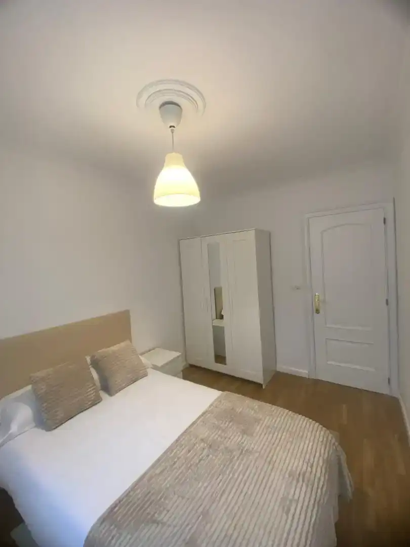 Habitación 100 m², Ferrol