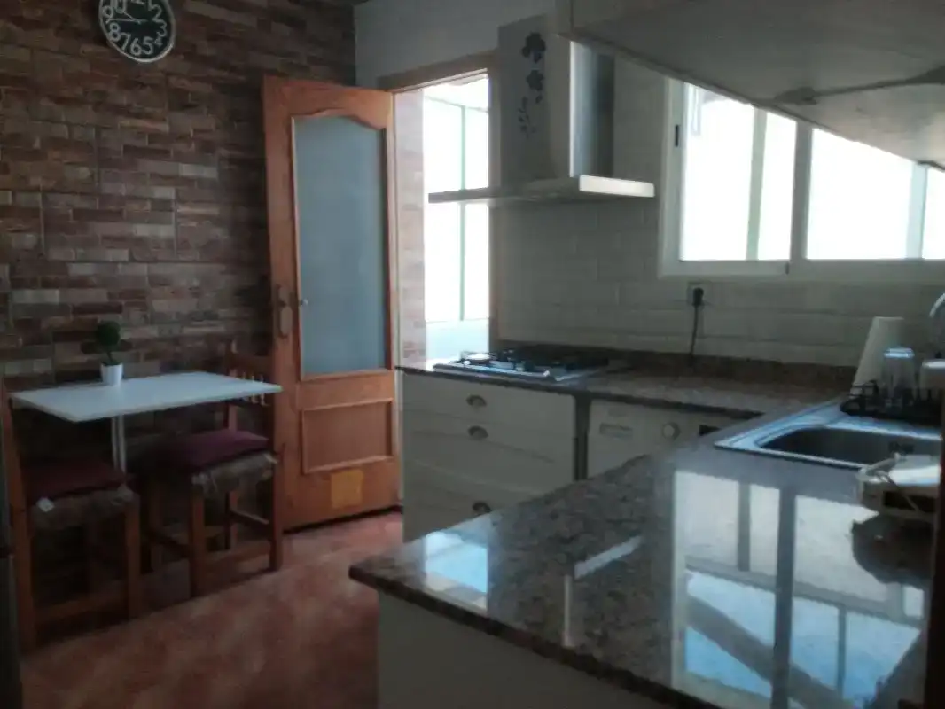 Habitación 90 m², Sax
