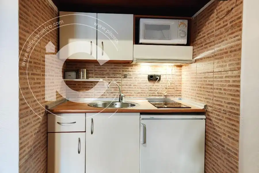 Apartamento 18 m² em Granada