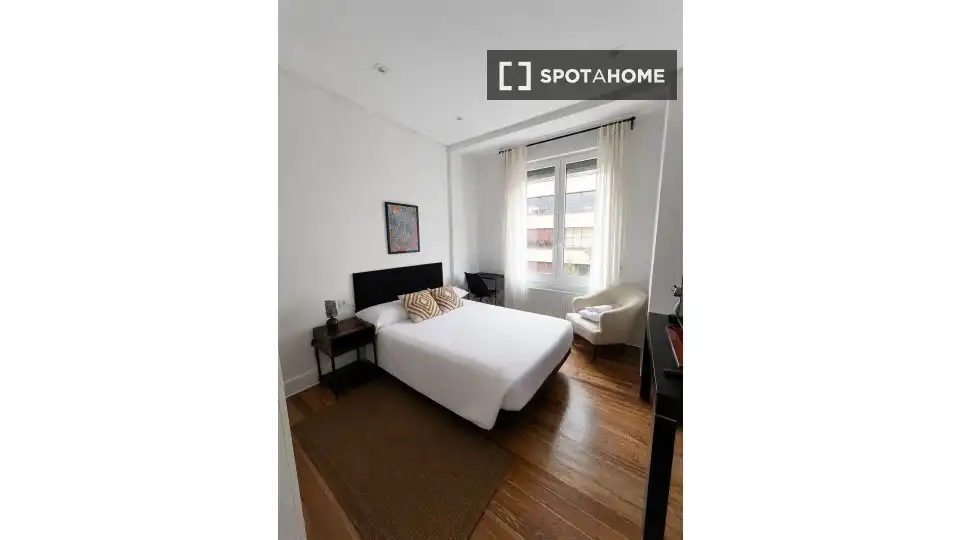 Habitación 138 m², Bilbao