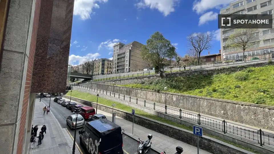 Habitación 104 m², Bilbao