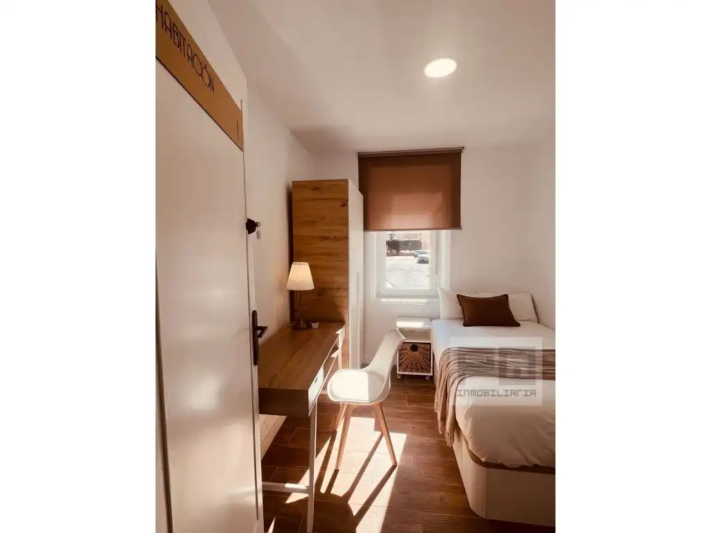 Habitación 100 m², Ávila