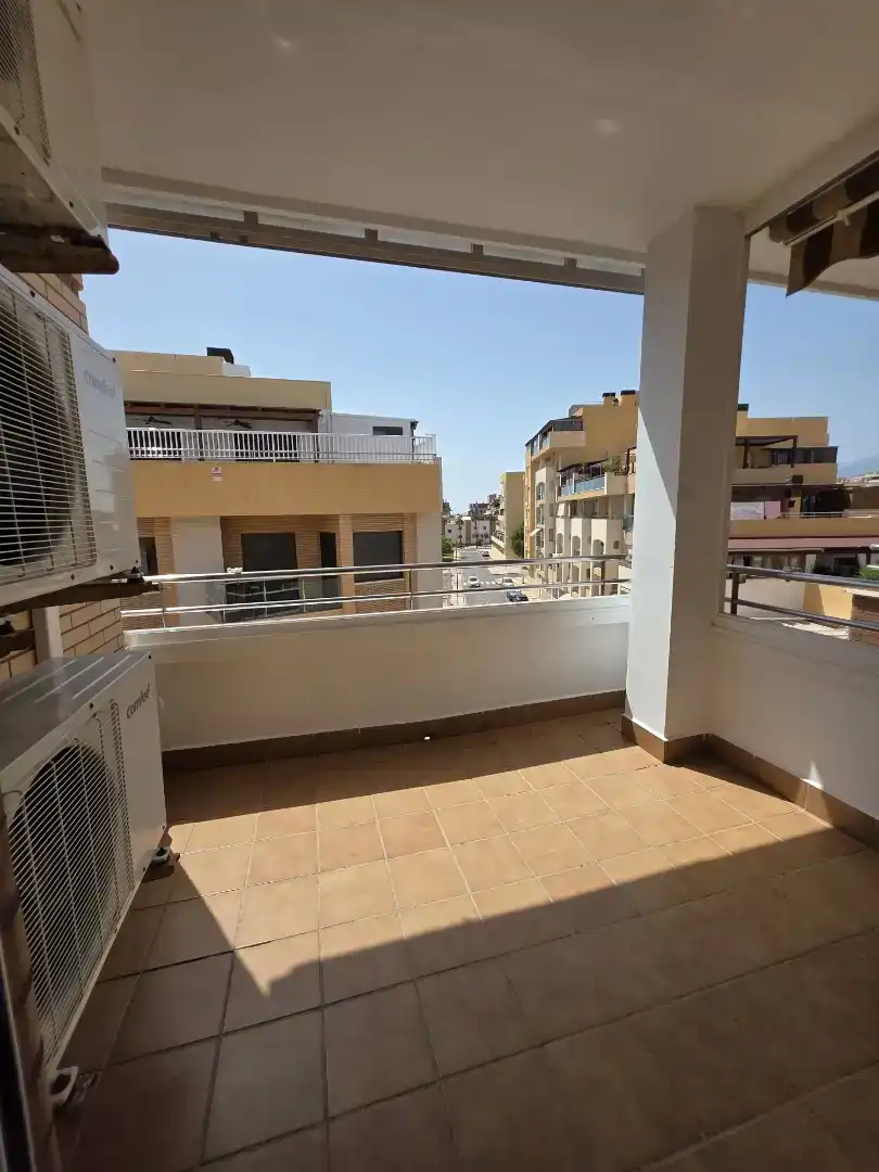 Piso de 80 m² en Roquetas de Mar