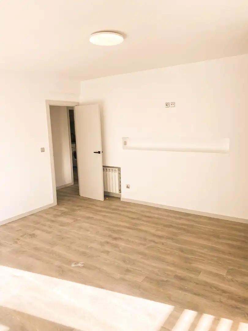 Habitación 120 m², Ávila