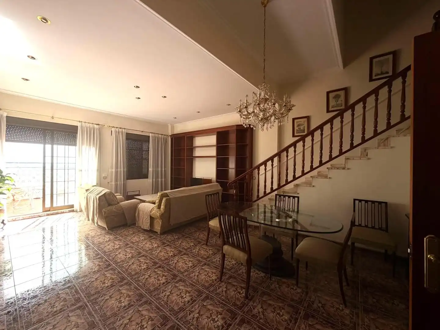 Casa de 236 m² a Rafelbunyol