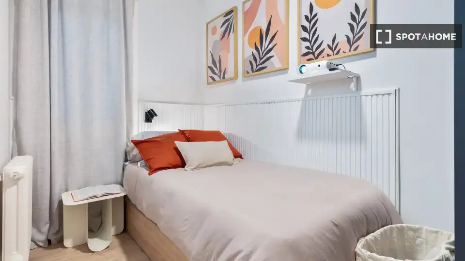 Habitación 100 m², Barcelona