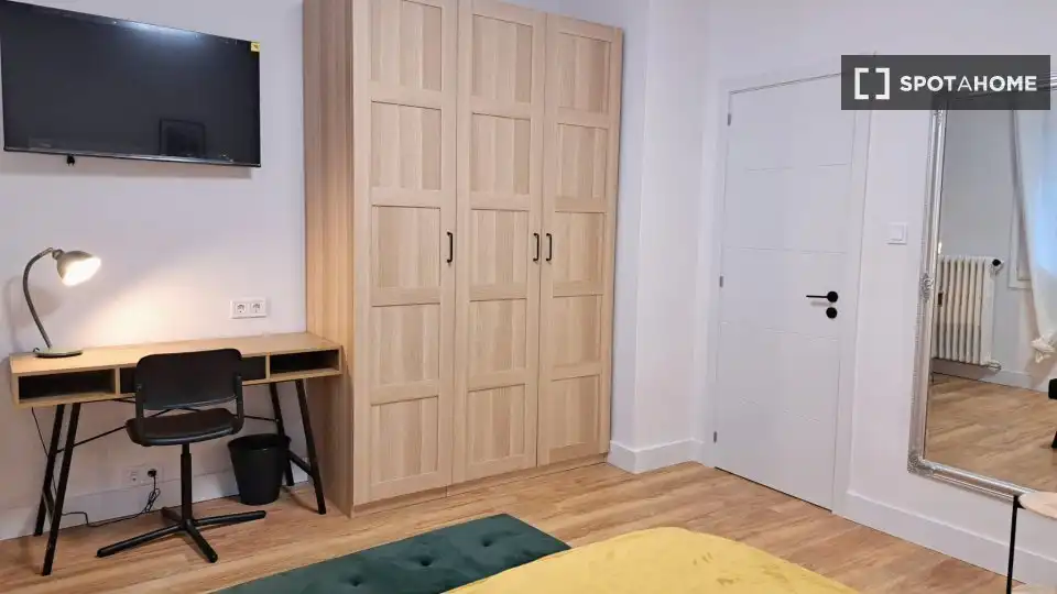 Habitación 155 m², Zaragoza