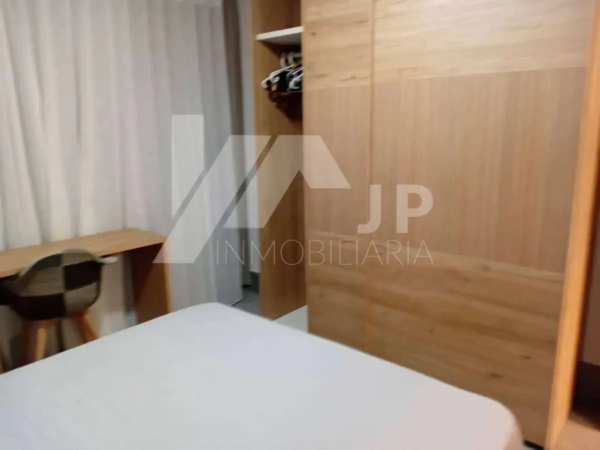 Piso de 90 m² en Granada