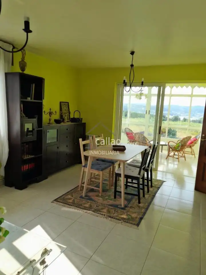 Casa de 265 m² a Mugardos