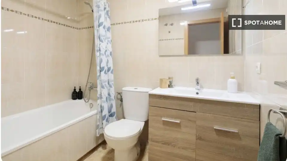 Habitación 104 m², Alicante