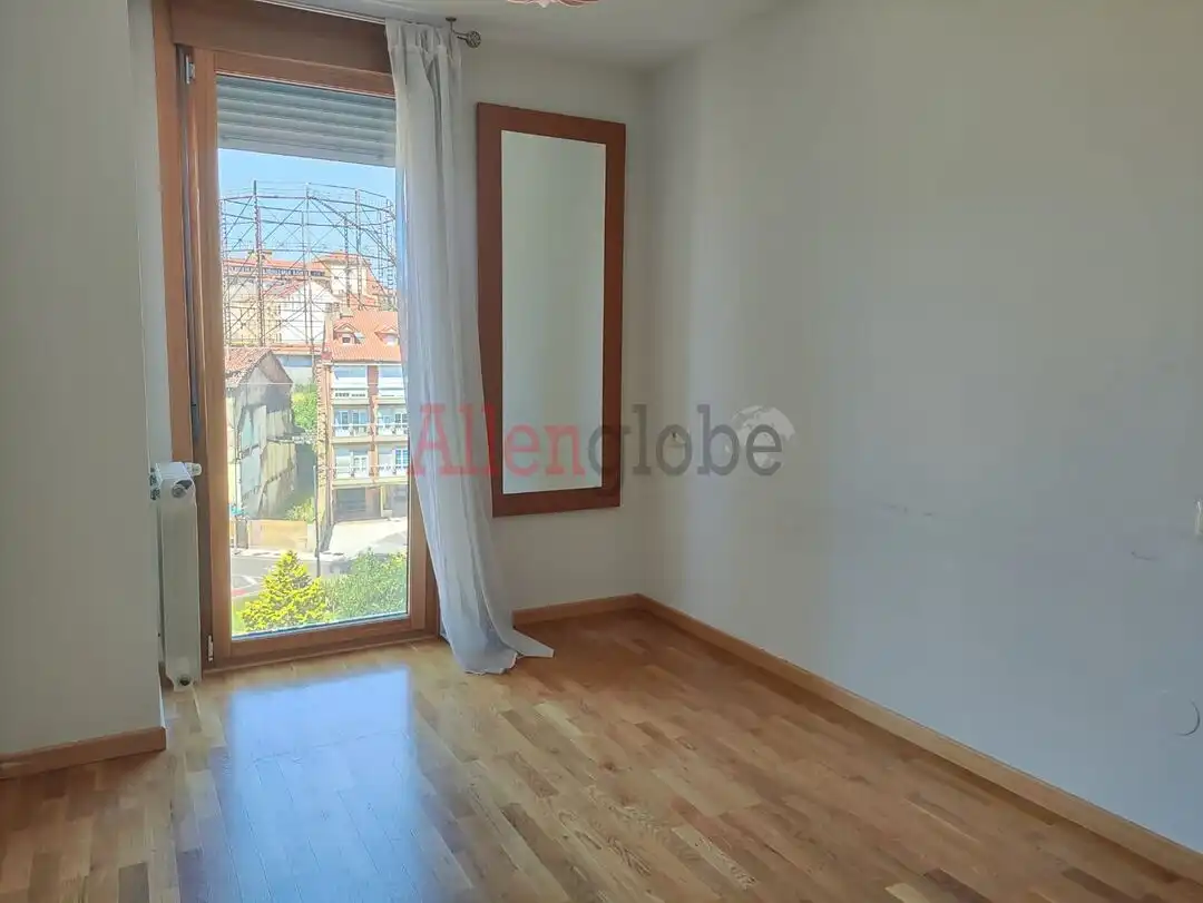 Pis de 45 m² a Oviedo