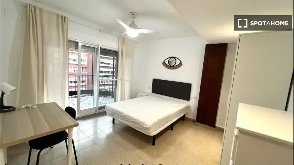 Habitación 200 m², Valencia