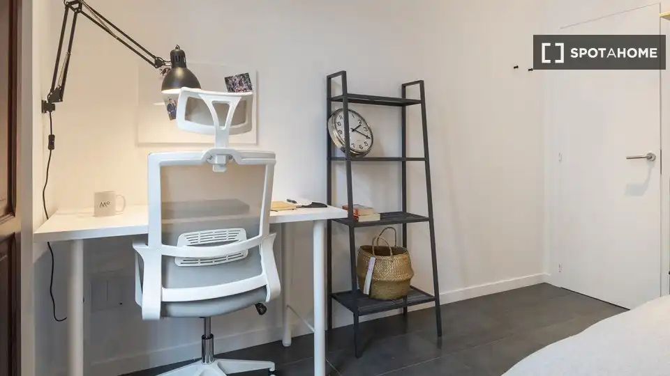 Habitación 14 m², Valencia