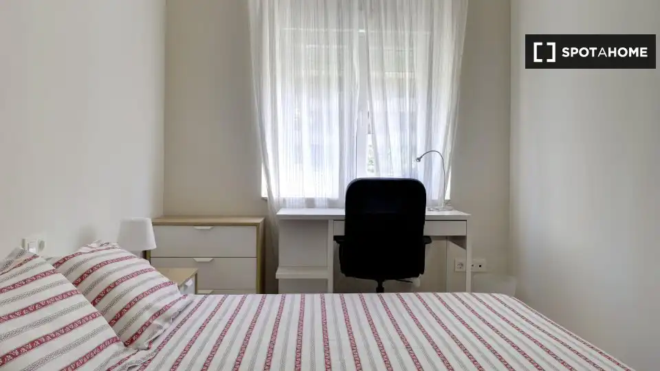 Habitación 104 m², Zaragoza