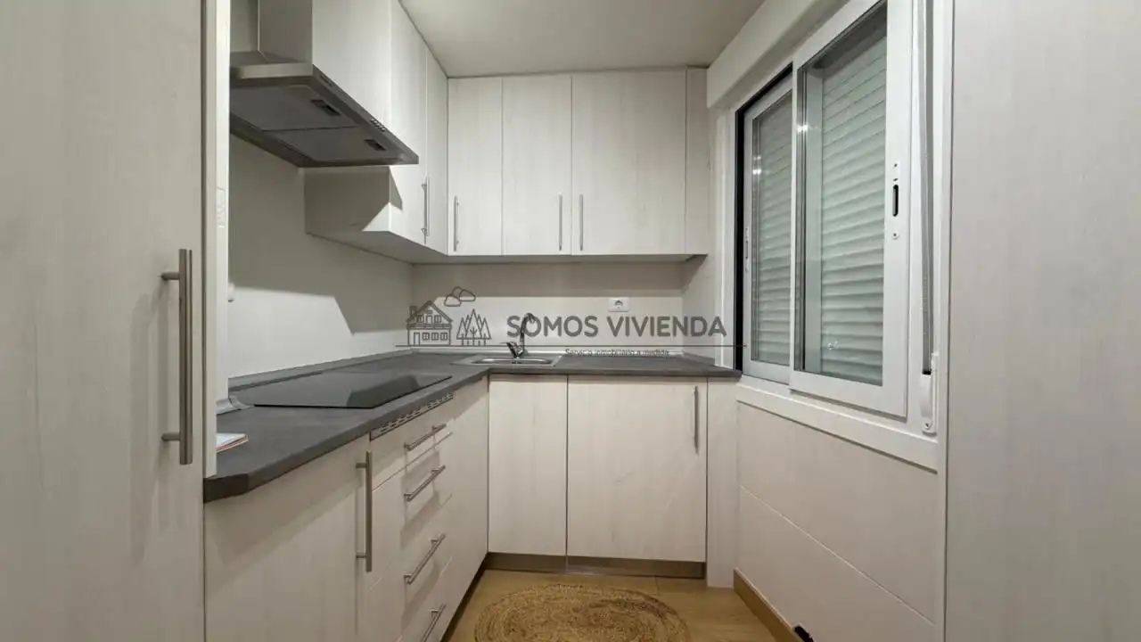 Piso de 82 m² en Ourense