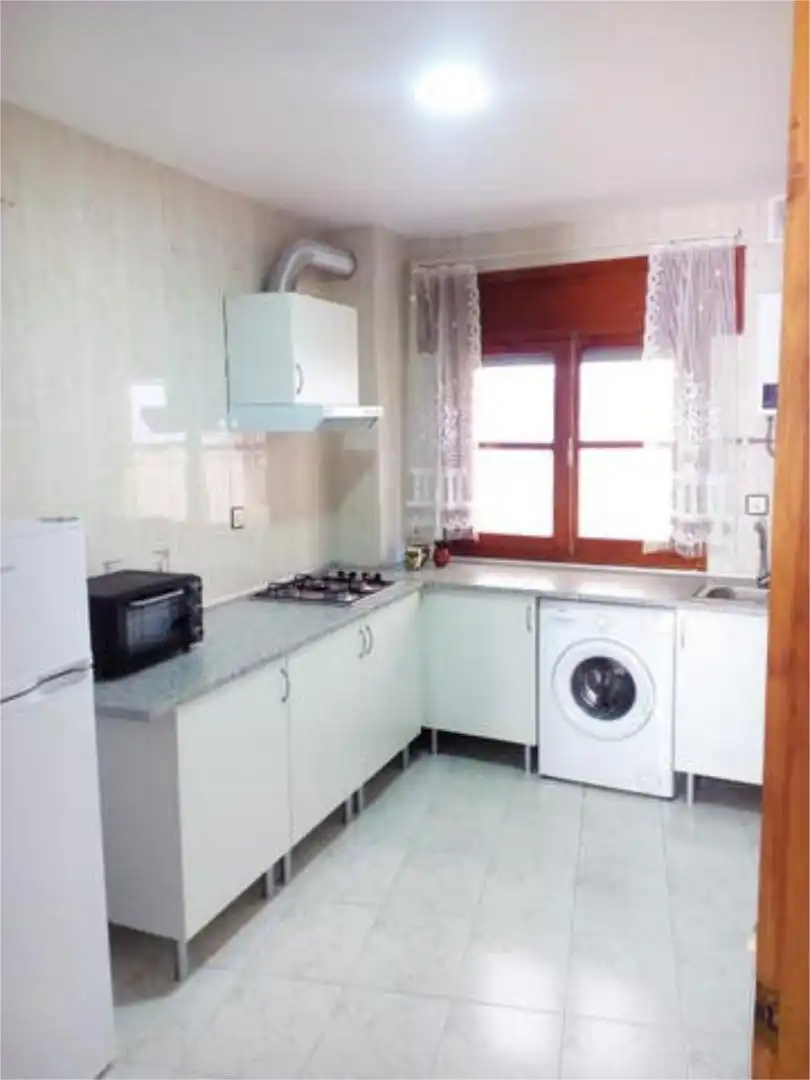Appartamento 95 m² a Baza