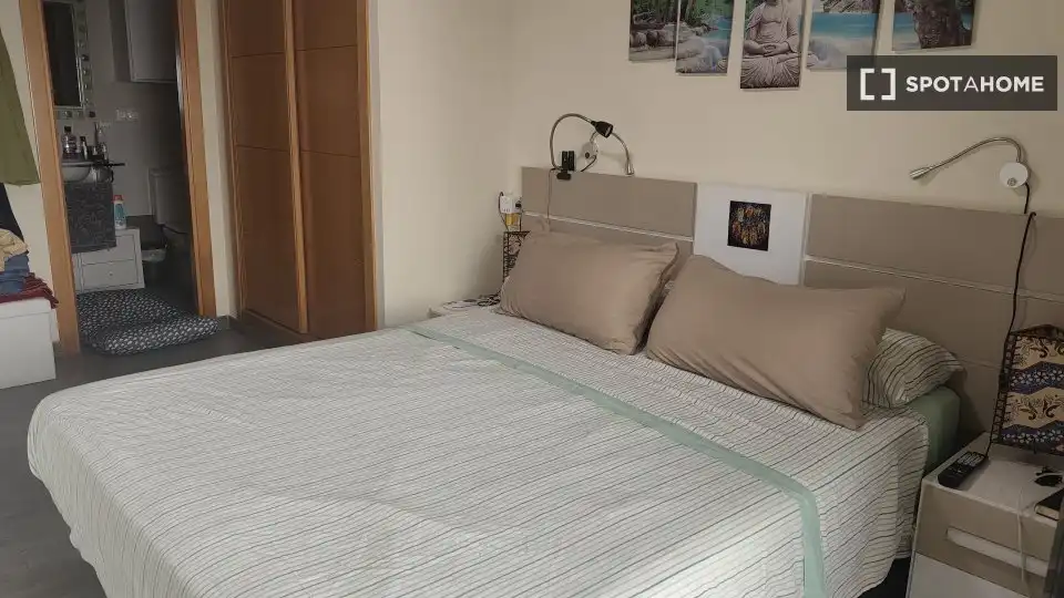 Habitación 106 m², Vélez-Málaga