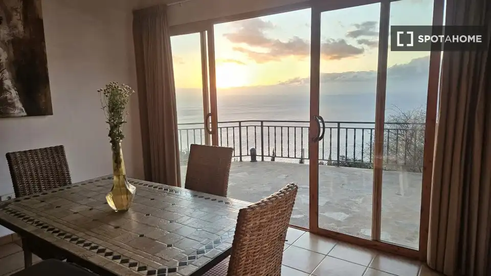 Habitación 115 m², Puntagorda