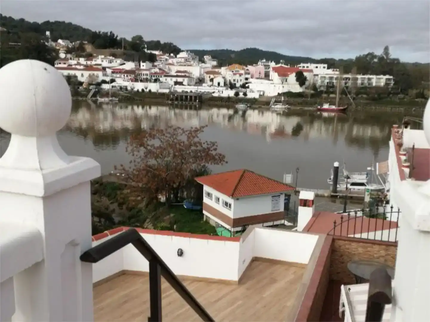 Piso de 95 m² en Sanlúcar de Guadiana