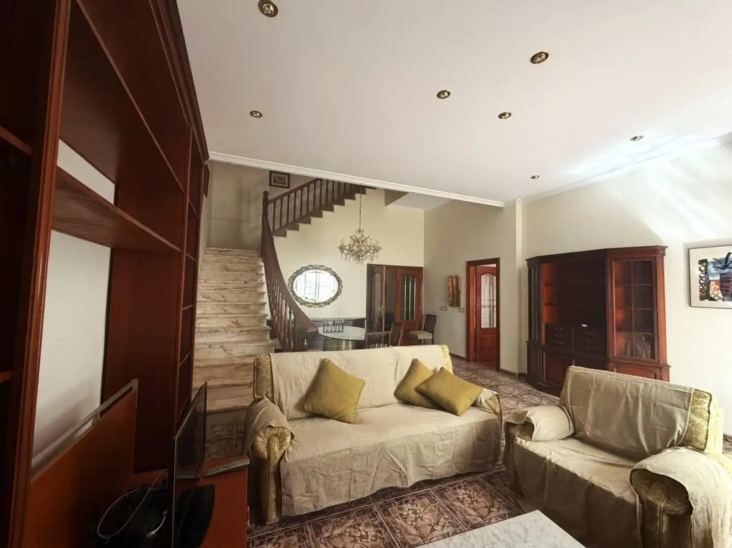 Casa de 236 m² a Rafelbunyol
