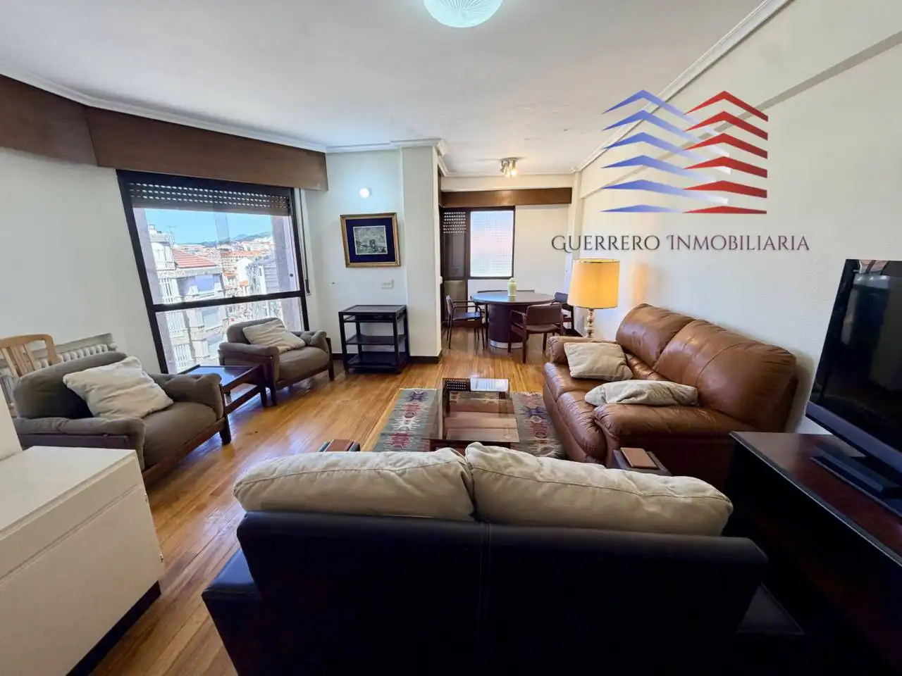 Piso de 130 m² en Ourense