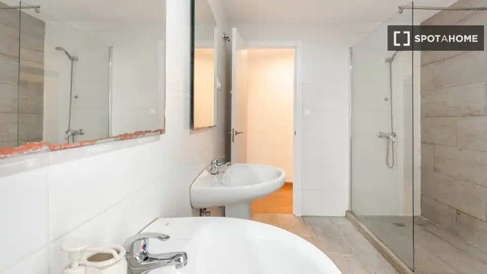 Habitación 230 m², Alicante