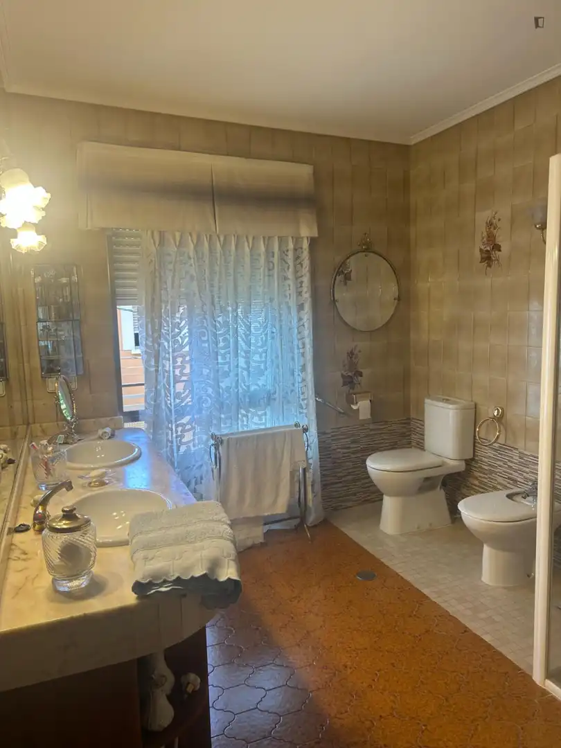 Habitación en alquiler, Villa del Prado