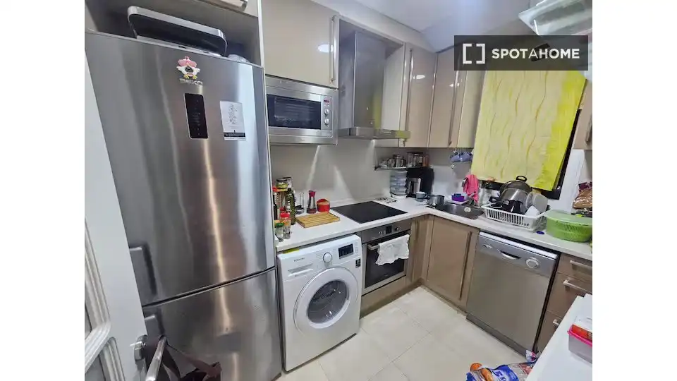 Habitació de lloguer, Madrid