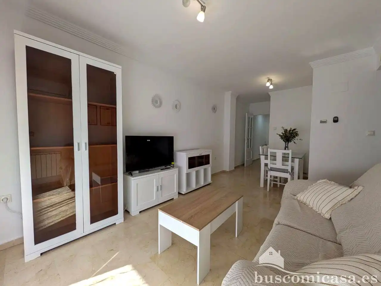 Piso de 70 m² en Linares
