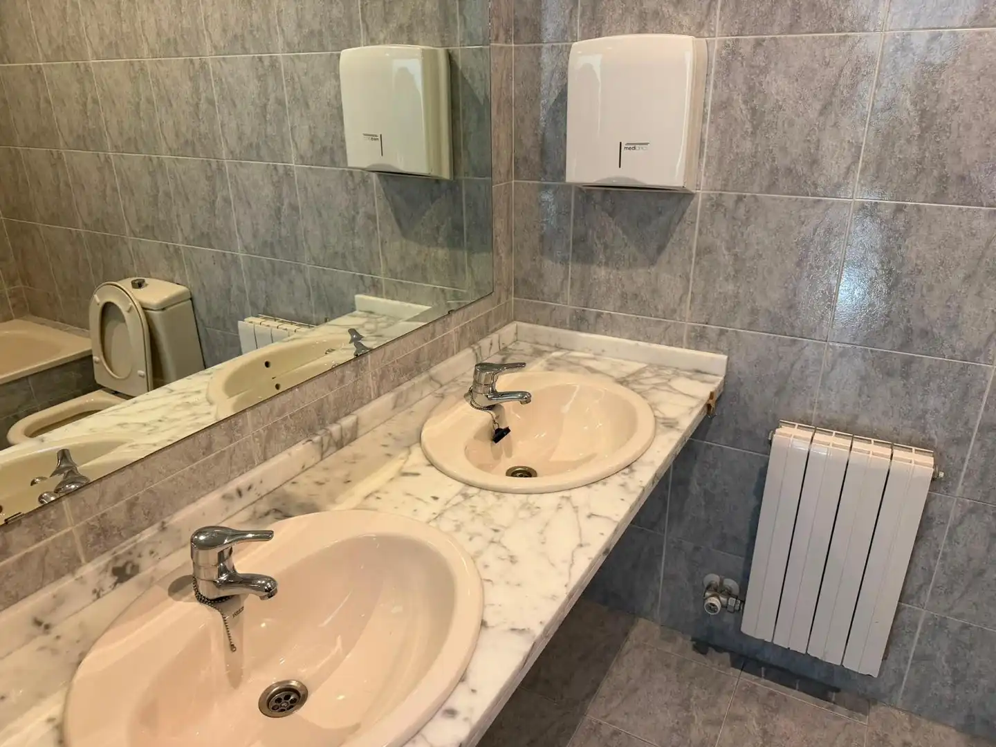 Piso de 130 m² en Granada