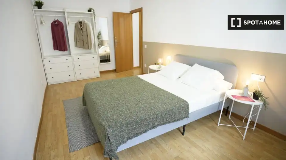 Habitación 122 m², Barcelona