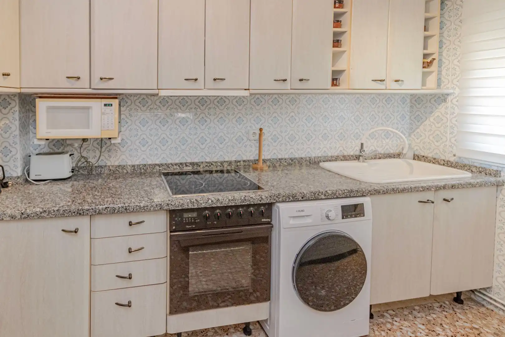Будинок 346 м² у Calp
