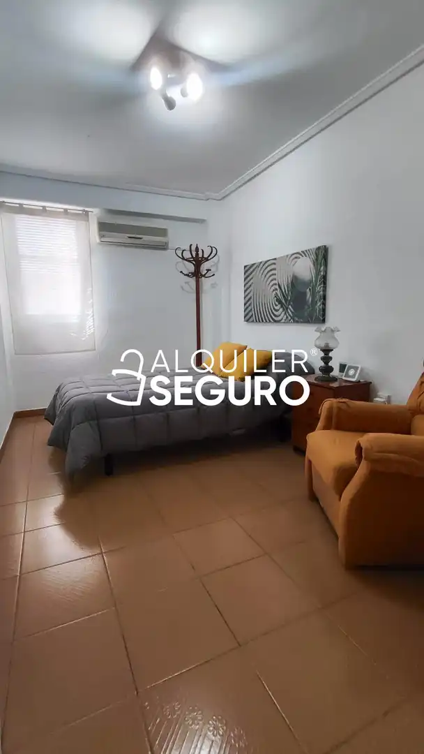 Pis de 80 m² a València