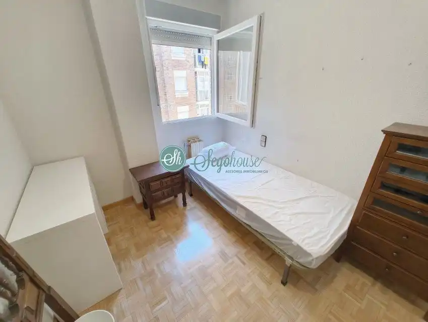 Piso de 105 m² en Segovia