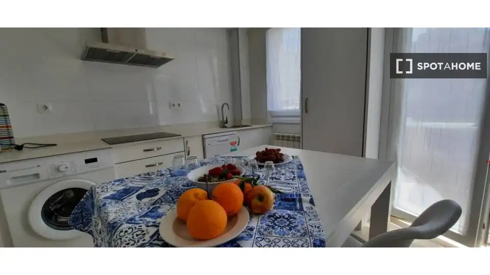 Habitación 74 m², Santander