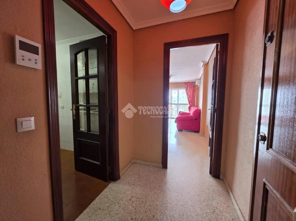 Piso de 90 m² en Sevilla