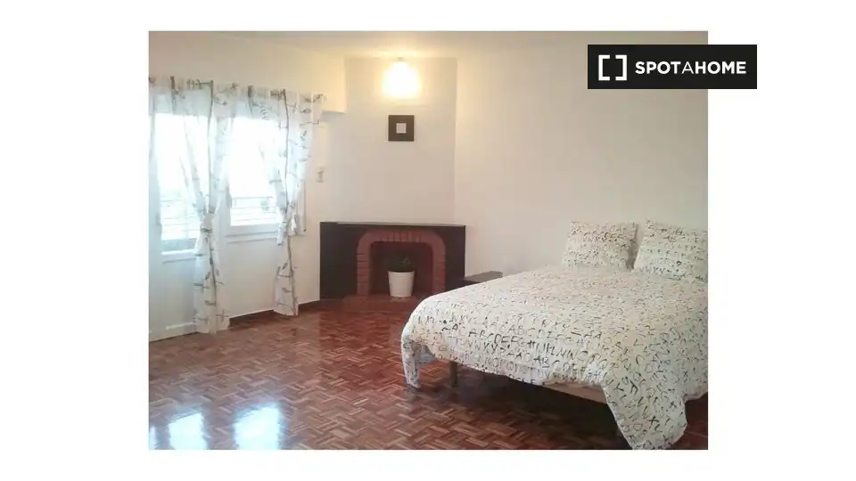 Habitación 184 m², Zaragoza