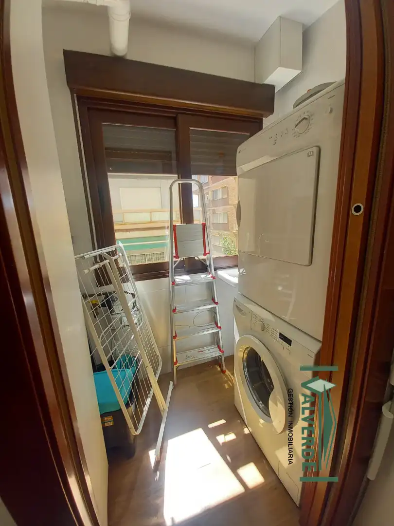 Piso de 85 m² en Granada