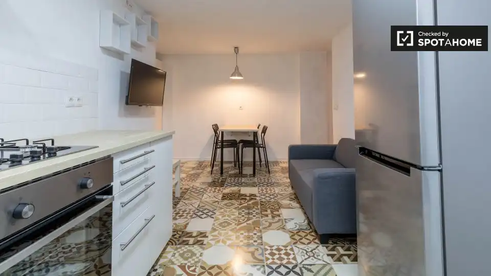 Chambre à louer, Valence