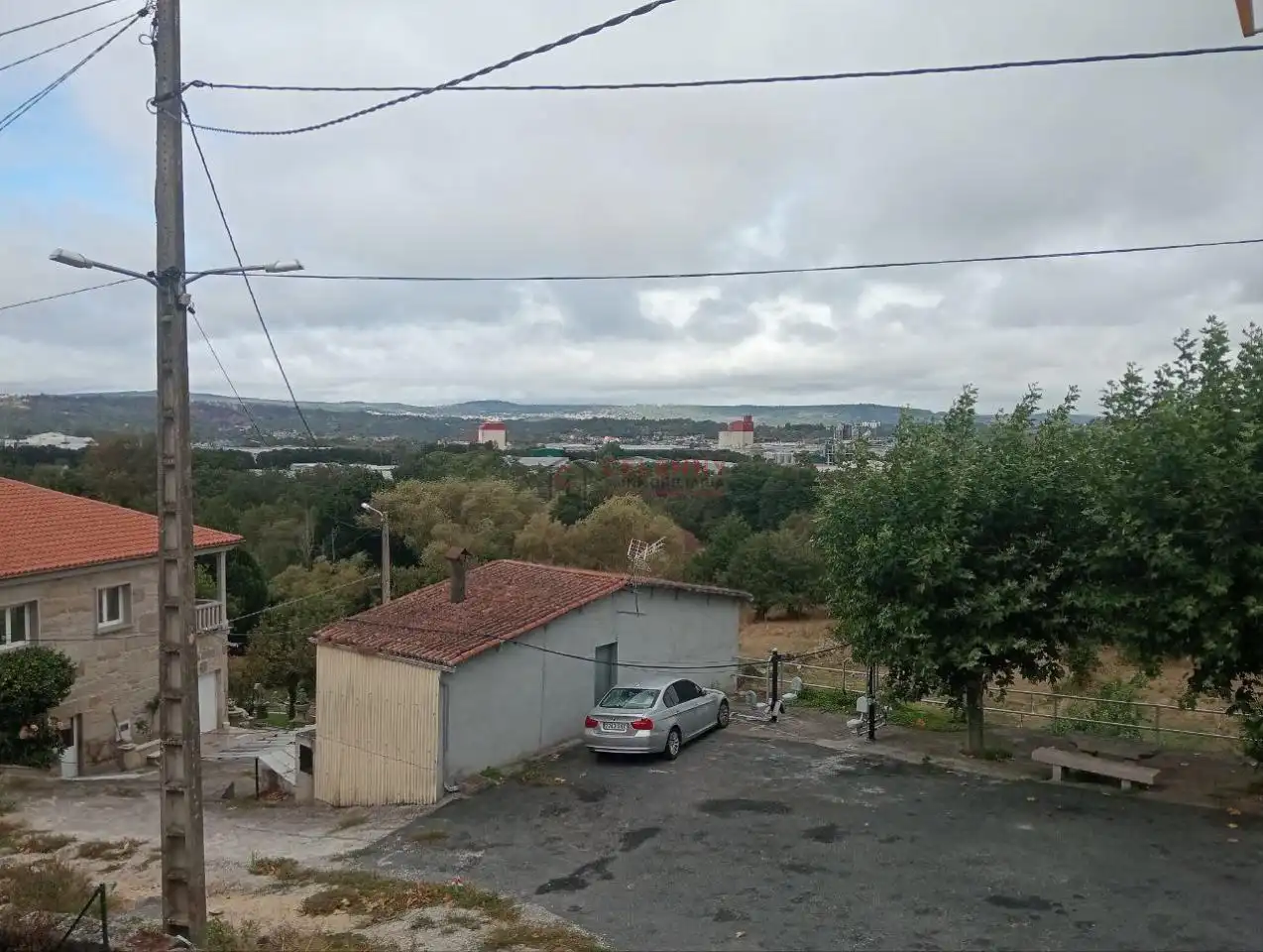 Casa de 80 m² en San Cibrao das Viñas