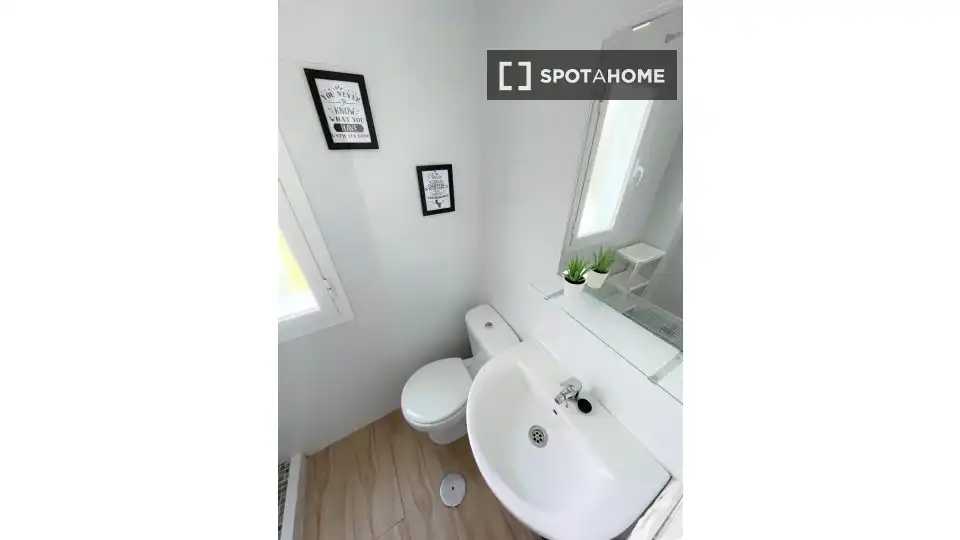 Habitación 81 m², Sevilla
