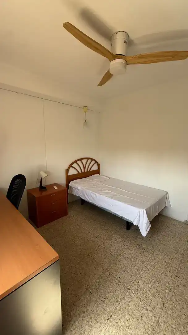 Habitación 96 m², Sevilla