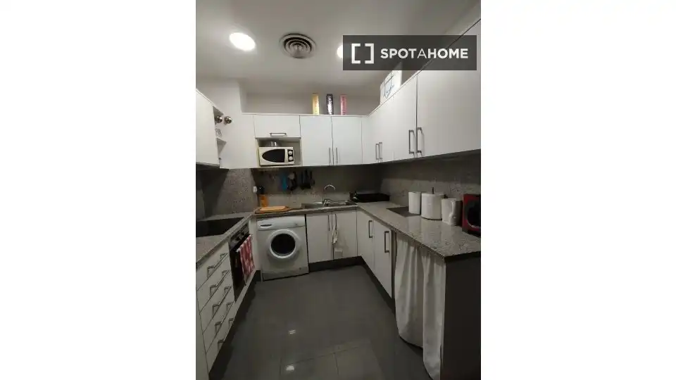 Habitación 82 m², l'Hospitalet de Llobregat