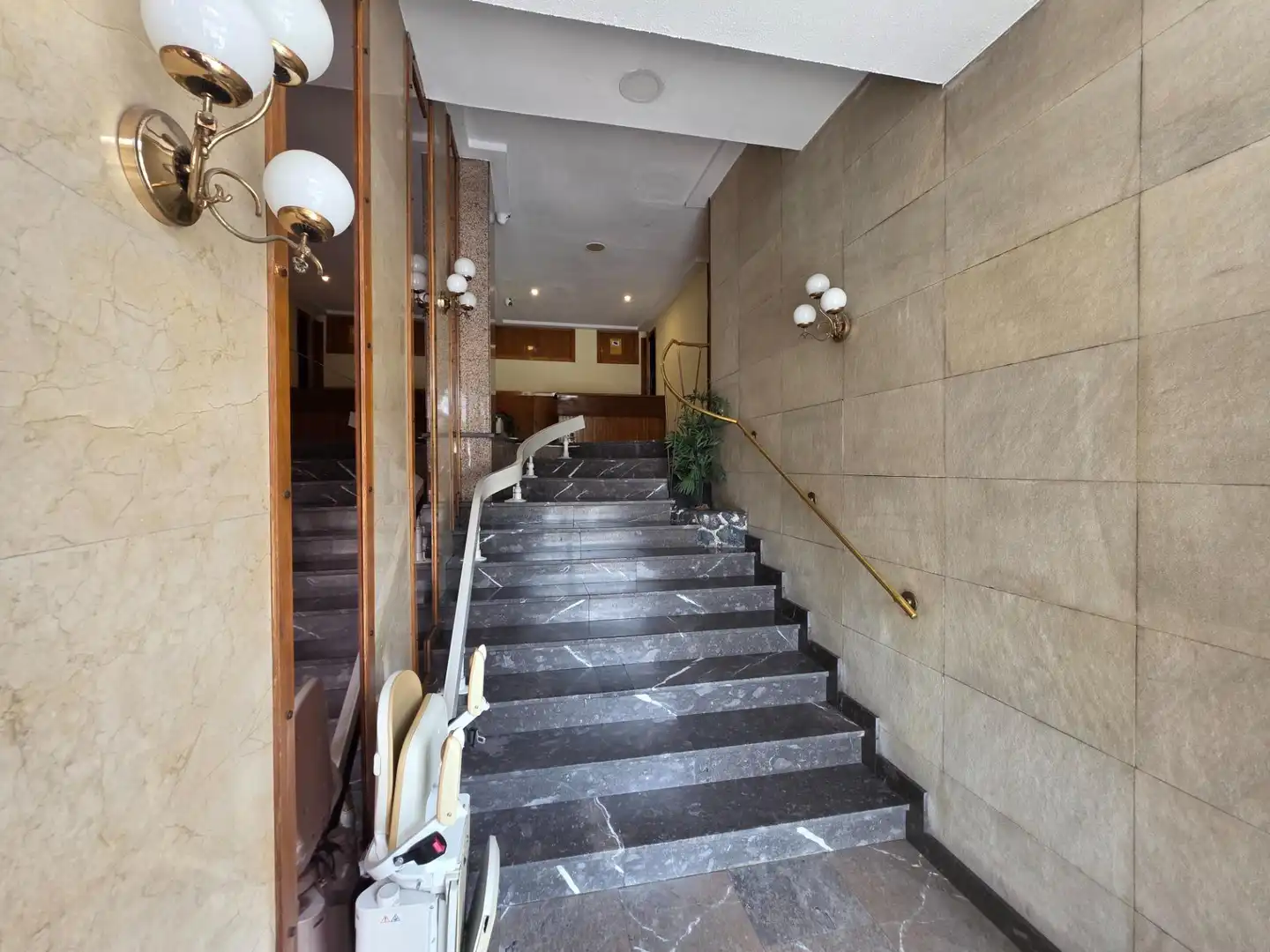 Piso de 85 m² en Zaragoza